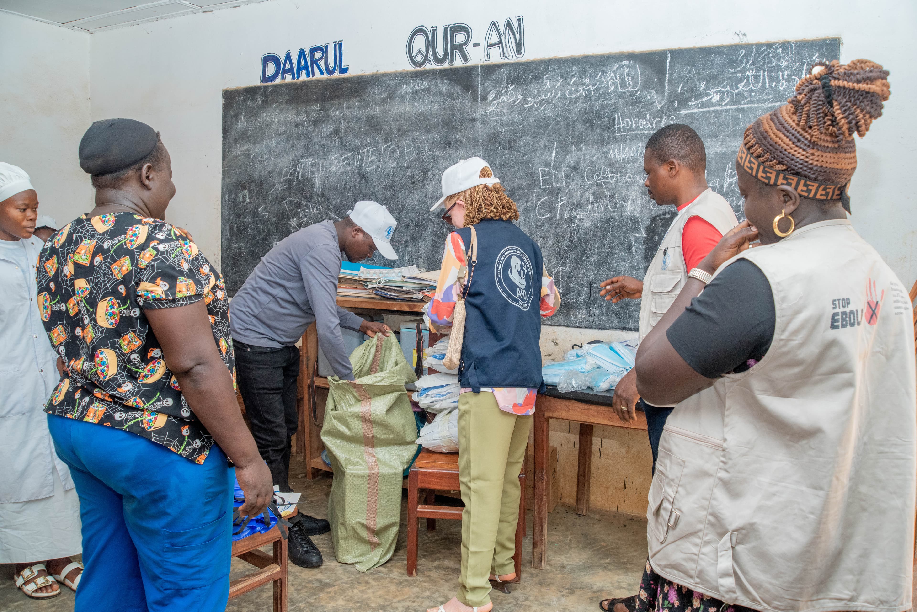 Dotation Dispositifs Lavage Mains Salama — photo 6