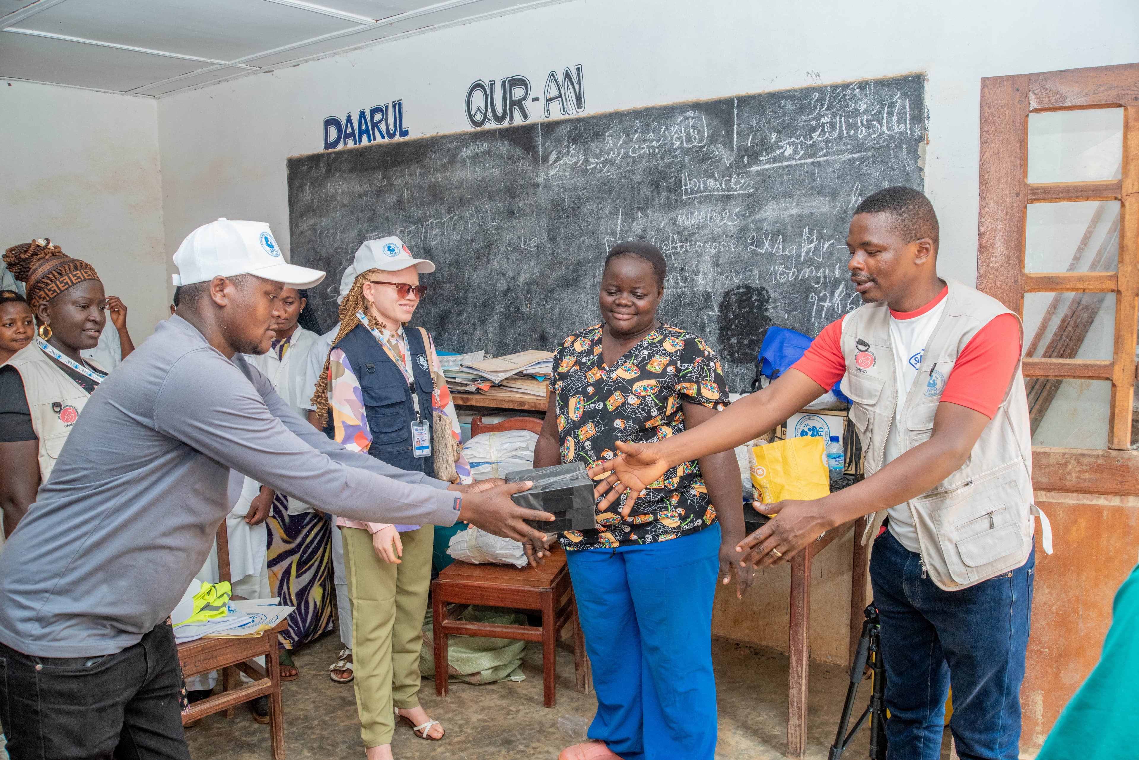 Dotation Dispositifs Lavage Mains Salama — photo 15
